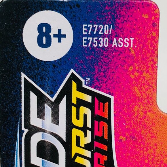 Beyblade Burst Rise Hypersphere Cosmic Valtryek V5 Starter Pack New Sealed - Picture 12 of 12